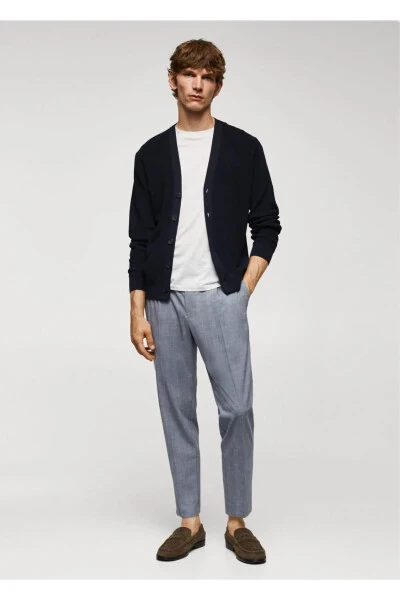 Trousers with clasp pattern - 2