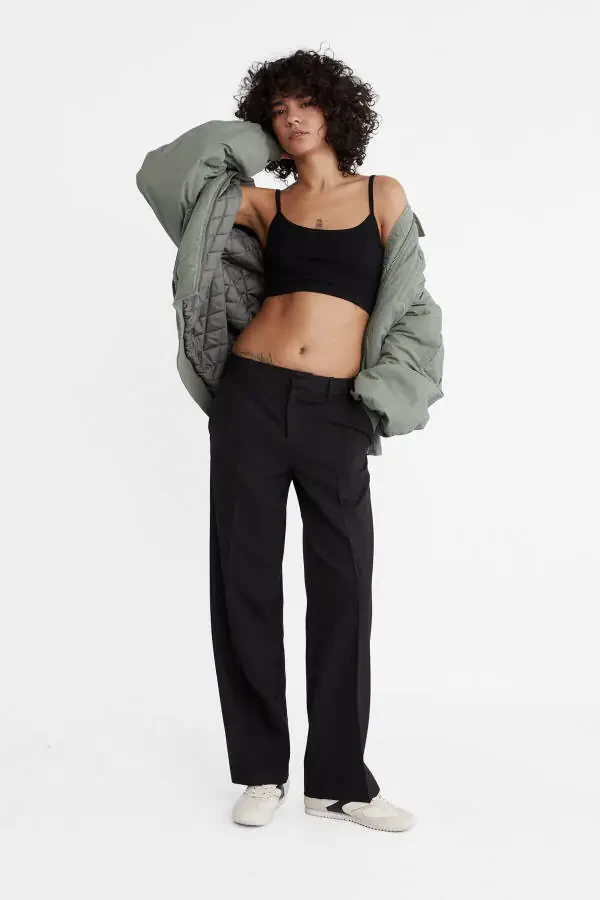 Trousers with pockets - 8