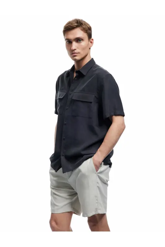 Tugmali klassik yoqali qopqoqli cho'ntakli rayon regu - KOTON