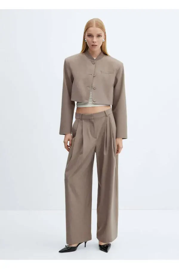 Tugmali o'lchovli palto - 2