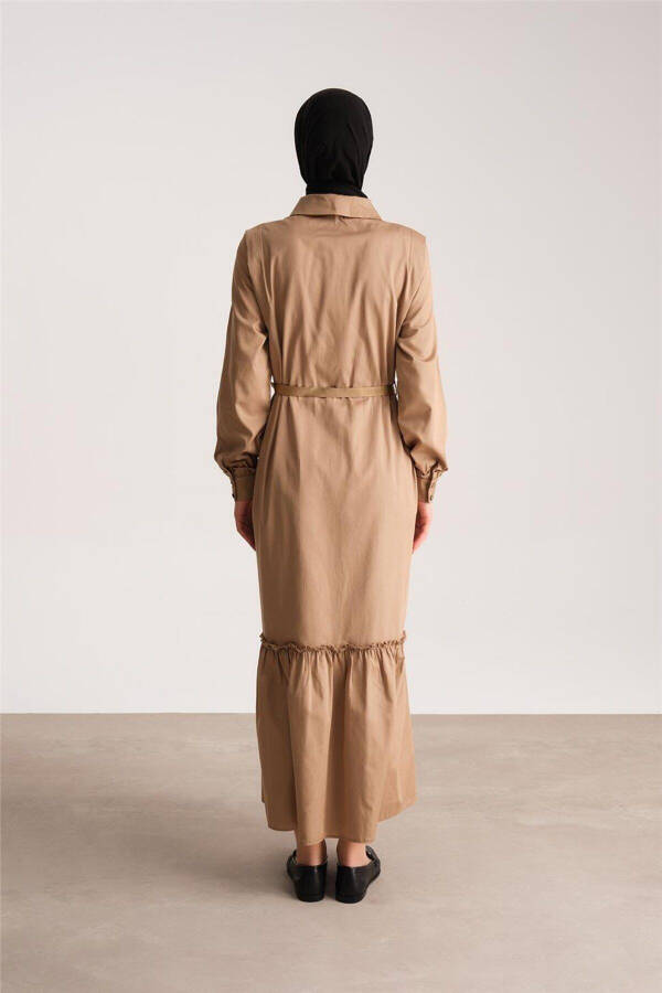 Tundan iplangan paxtadan tikilgan tugmali koʻylak 24y9807 Camel - 5