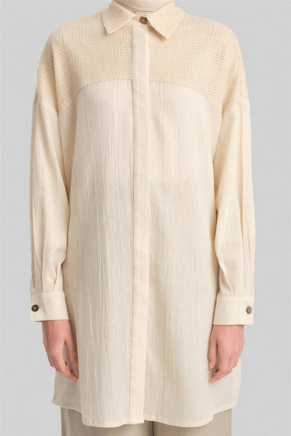 Tunic with mesh and shimmering fabric, code 24Y3541, Moonstone color. - 11