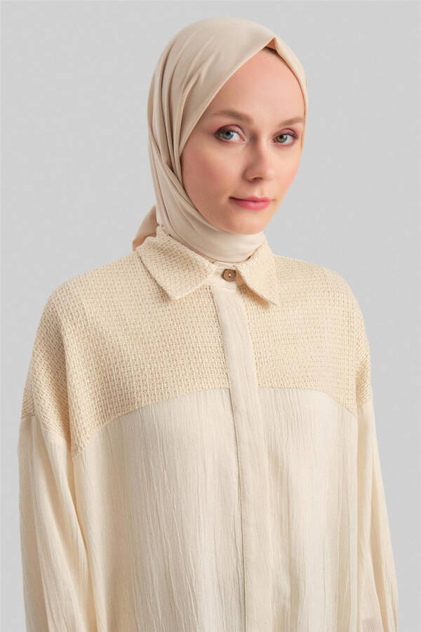 Tunic with mesh and shimmering fabric, code 24Y3541, Moonstone color. - 1