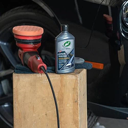 Turtle Wax 53448 Гибридные решения керамический акриловый черный полироль и воск, разработанный для черной краски автомобиля, удаляет поверхностные царапины и следы завихрений, обеспечивает водоотталкивающие свойства, защиту и блеск, 14 унций - 6