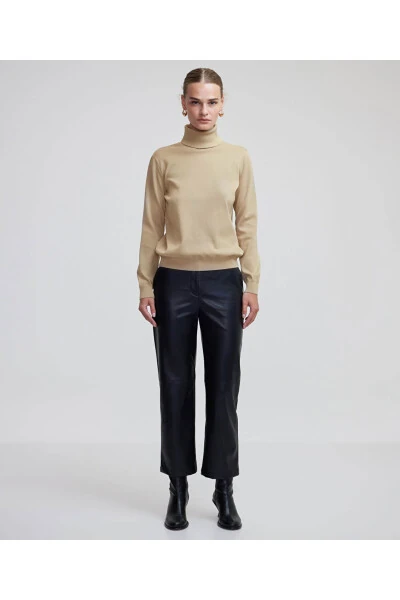 Turtleneck basic knitted sweater - 6
