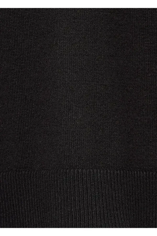 Turtleneck sweater - 4