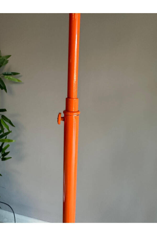 Turuncu Lambader Hareketli Başlık Modern Dekoratif Metal Oturma Odası Çalışma Odası Zemin Lambası-Turuncu - 4