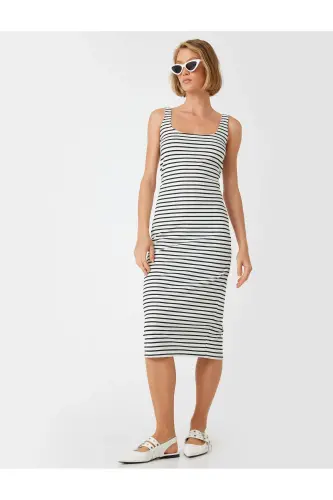 U-Neck Sleeveless Midi Pencil Dress - 3