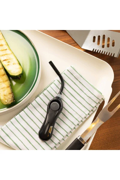 U140 Flex Kitchen Lighter - BIC (1)