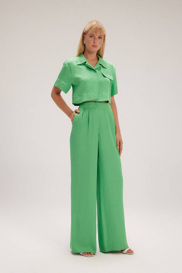 Укороченная рубашка с карманом - 4