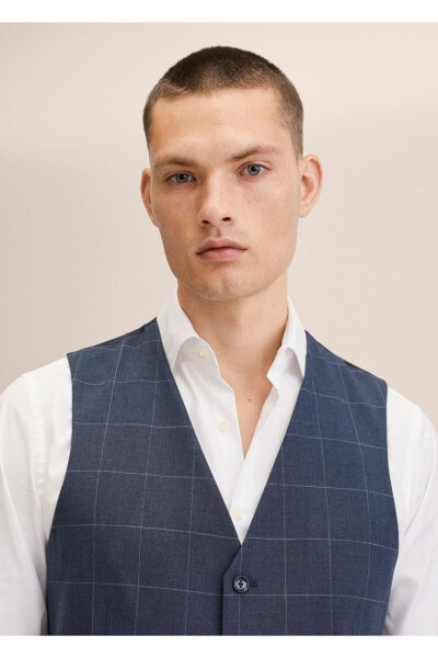 Ultra Skinny Fit Vest - 8