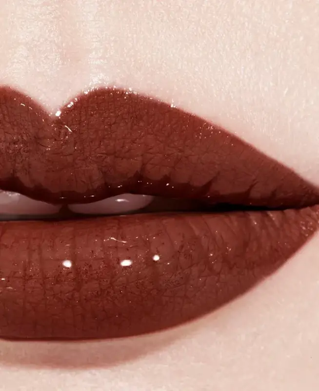 Ultra Wear Lip Colour - 196 RED BROWN - 4