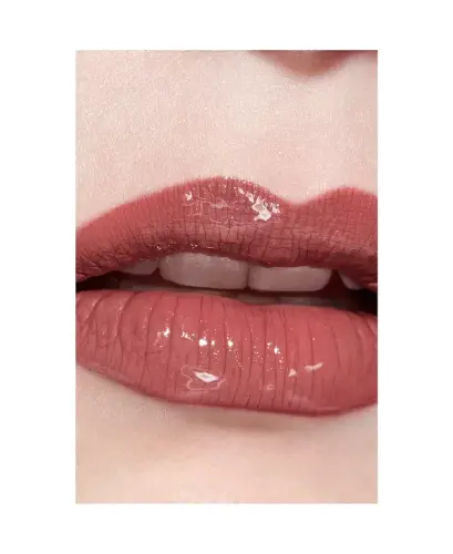 Ultra Wear Lip Colour - 160 TWIST - 4