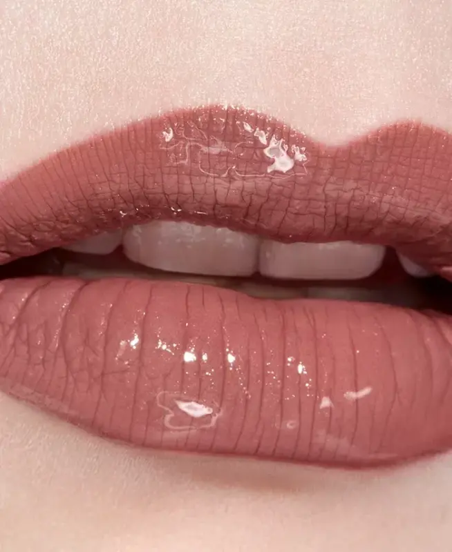 Ultra Wear Lip Colour - 186 PINK NUDE - 6