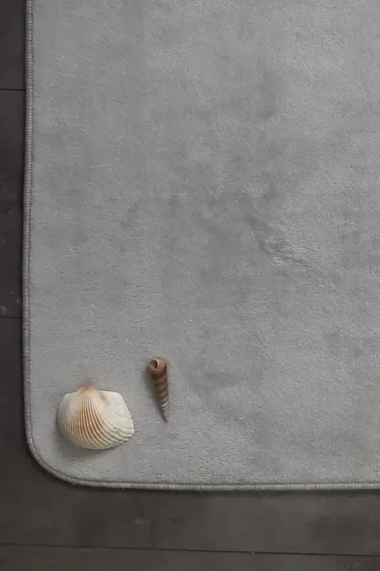 Ultrasoft Tekis Kumush Kulrang 3 qismli Hammom Gilamchasi To'plami Sirpanmaydigan Yuviladigan hojatxona qopqog'i - Kumush Kulrang - 6