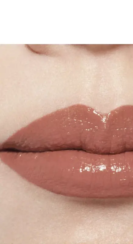 Ultrawear Shine Liquid Lip Colour-62 Still - 5