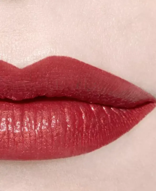 Ultrawear Shine Liquid Lip Colour-84 Rose Ambigu - 4