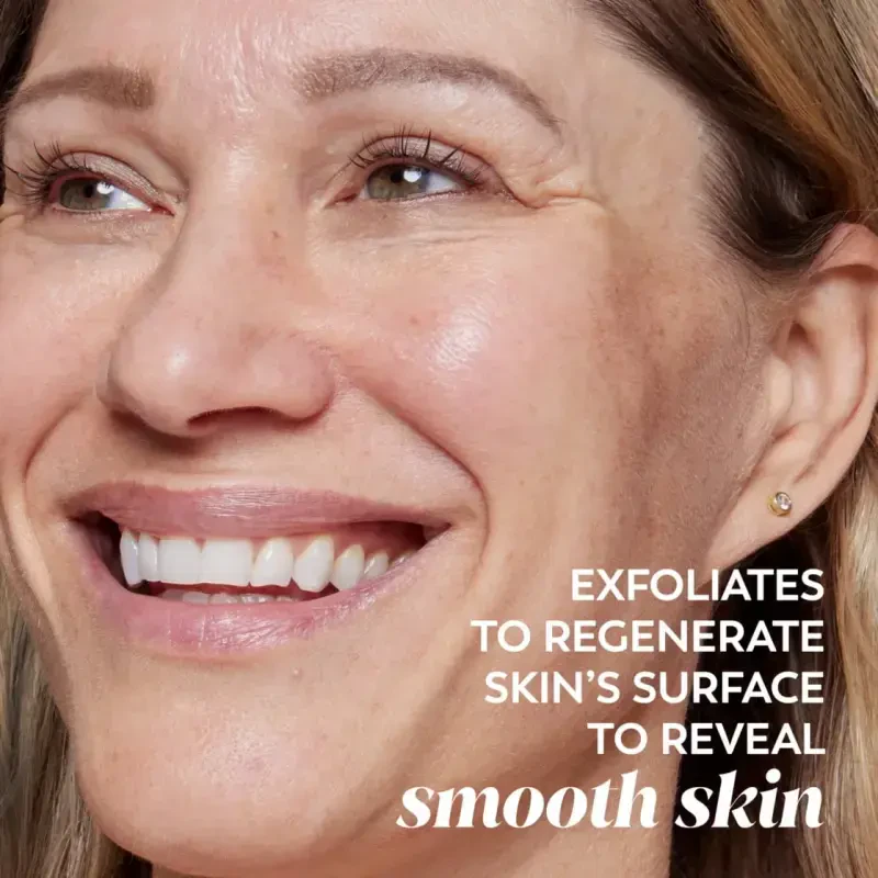 Умывалка для лица Olay, очищающее средство для глубокого очищения пор Regenerist Detoxifying Pore Scrub, скраб для лица для всех типов кожи, 5 жидких унций - 4