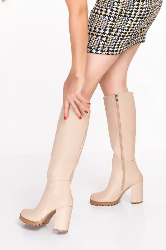 Unal O'zer Nude Cilt Ayollar Kundalik Etik Un001-0118-NUDE CILT - ÜNAL ÖZER