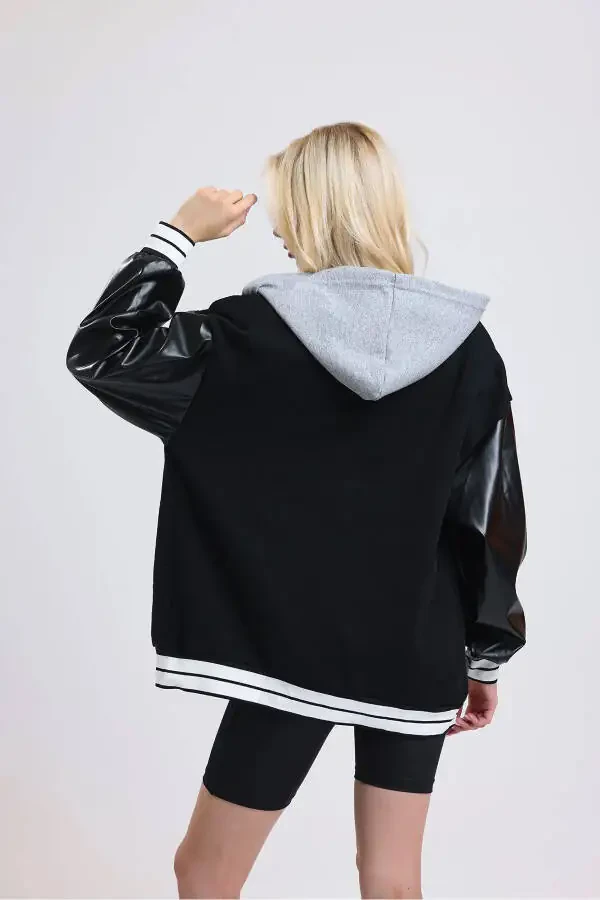 Унисекс куртка в стиле колледжа с кожаными рукавами oversize - 3