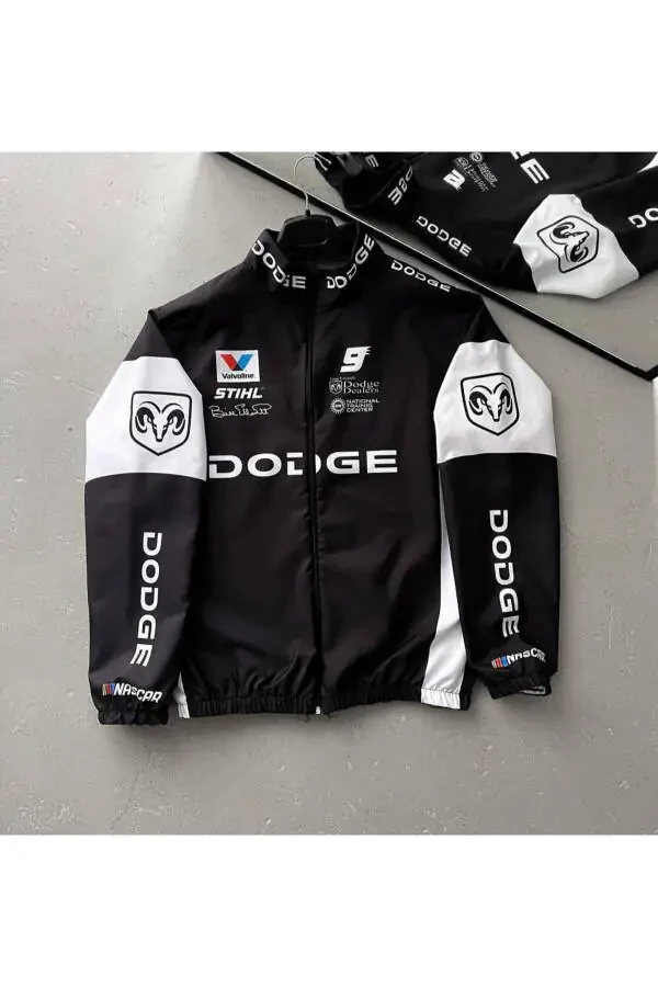 Унисекс ветровка-дождевик из парашютной ткани с принтом оверсайз черного цвета - 1