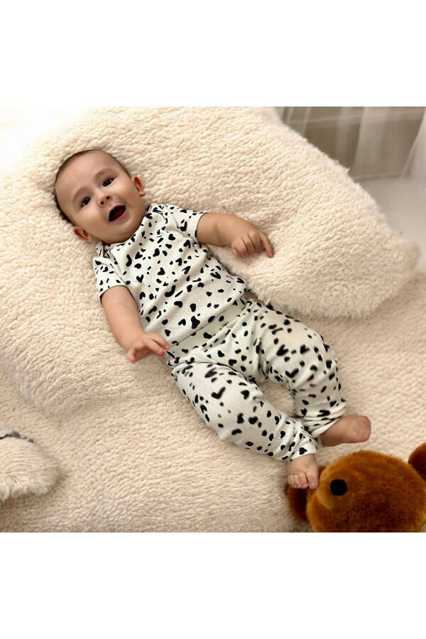 Unisex Baby Printed Snap Body and Pants Set - 1