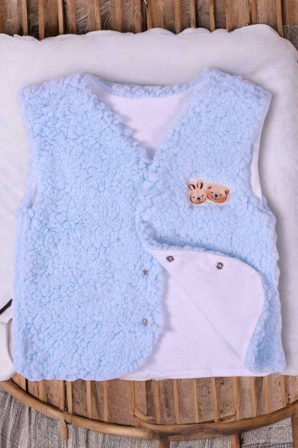 Unisex baby vest, bear and bee embroidery, Welsoft outer, padded. - 5