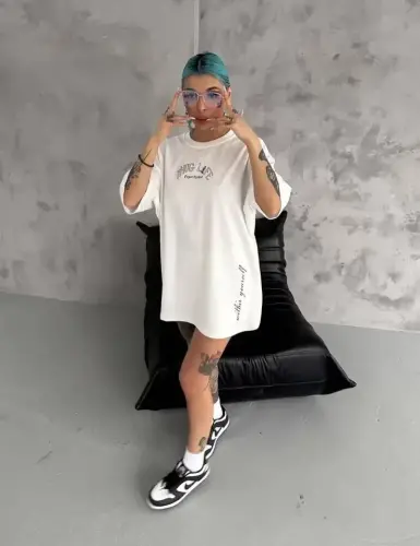 Unisex Baskılı Oversize T-Shirt - Beyaz - BÜYÜKBEDENIZ (1)