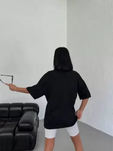 Unisex Bisiklet Yaka Baskılı Oversize T-Shirt - Siyah - BÜYÜKBEDENIZ (1)