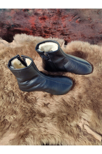 Unisex Black Genuine Leather Furry Interior Boots - 3