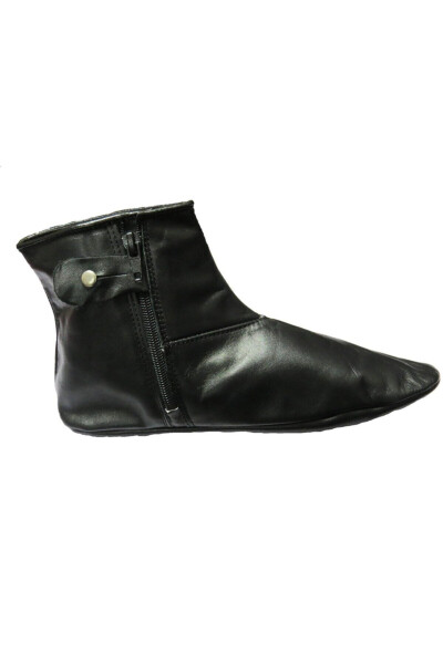 Unisex Black Thermal Leather Boots - 1