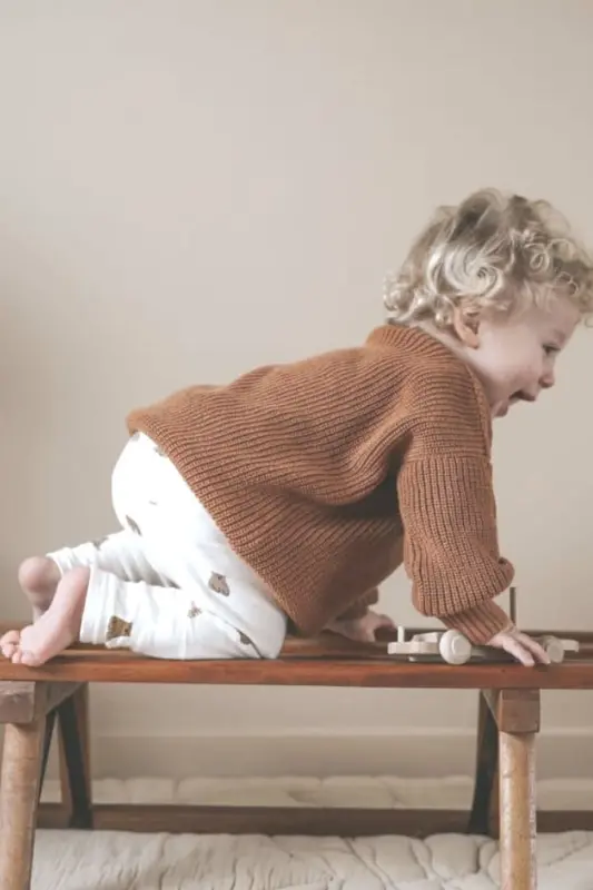 Unisex chaqaloq va bolalar uchun krujka bo'yinli trikotaj sviter 6 oy - 5 yosh - 3