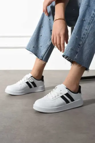 Unisex Comfortable Sports Shoe Daily Sneaker Model-White BLACK_20 - JUHR (1)