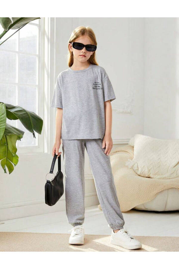 Unisex Kids Grey Printed T-Shirt and Sweatpants Set - 2