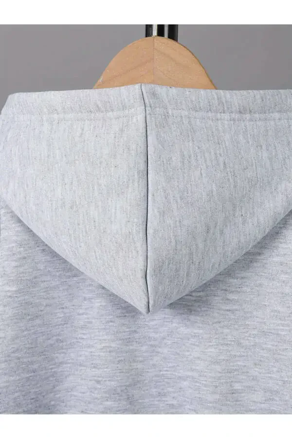 Unisex seasonal zip-up hooded cardigan jacket and 2-pack t-shirts. - 3