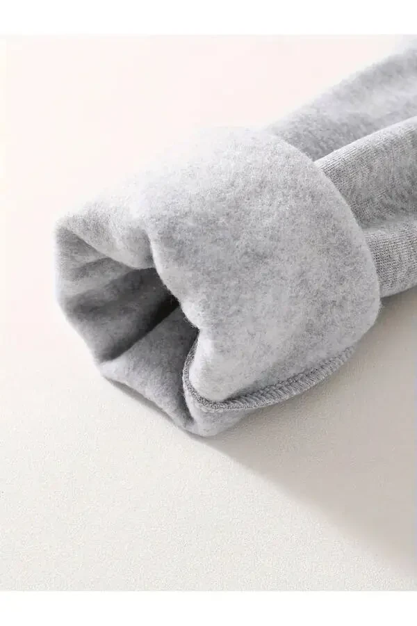 Unisex seasonal zip-up hooded cardigan jacket and 2-pack t-shirts. - 7