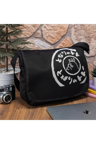 Unisex Street Style Messenger Bag - 1