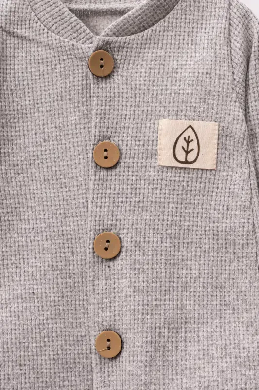 Unisex Tahta Düğme Görselli Şapkalı Waffle Şık Bebek Tulum-gri-Gri - 4