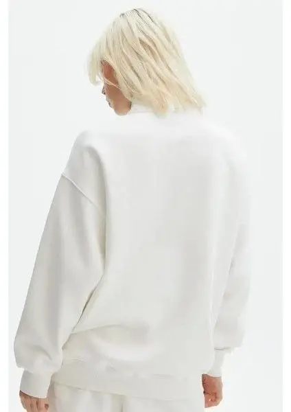 Unisex Uzun Kol Yarım Farmuarlı Yakalı Basic SweatShirt - Beyaz - 2
