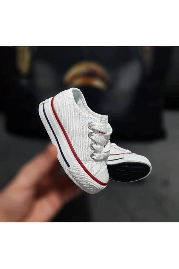 Unisex White Sport Sneaker Shoes - 1