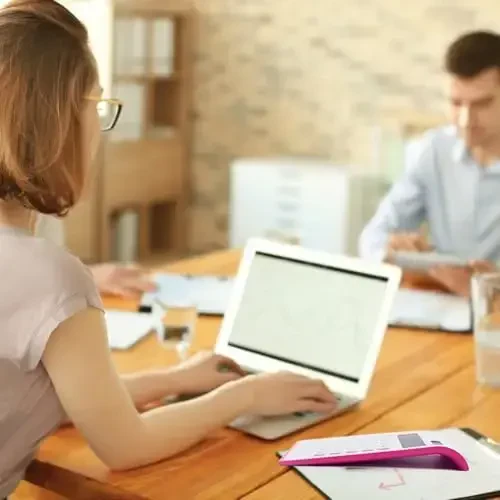 UPIHO To‘q pushti ofis kalkulyatori, 10 xonali quyosh batareyali ish stoli kalkulyatori, katta LCD displeyli, ofis va sovg‘alar uchun ideal - 4