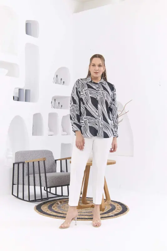 Узорчатая большая черная атласная рубашка - 5