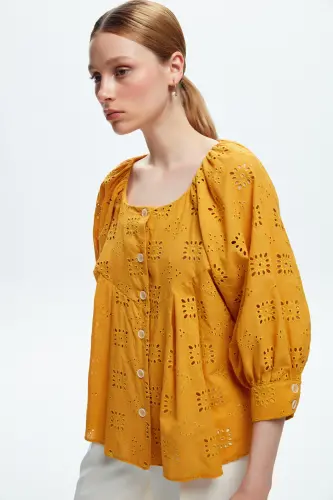 Uzun Kol Düğmeli Vual Lace Gömlek-Sarı - 1