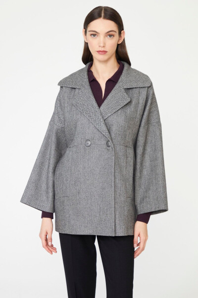 Uzun Kol Sırtı Nakışlı Kaban - ADL