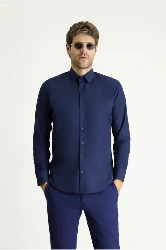 Uzun Kollu Slim Fit Dar Kesim Klasik Pamuklu Kolay Ütülenebilir Gömlek - Orta Lacivert - 4