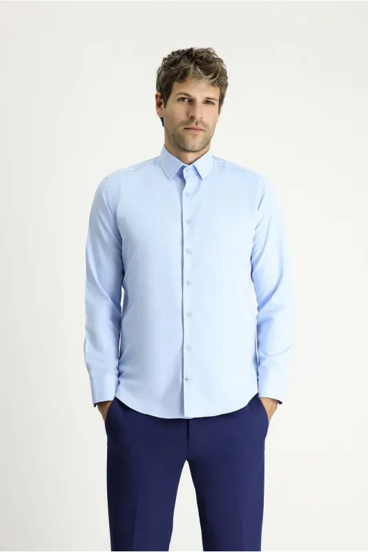 Uzun Kollu Slim Fit Dar Kesim Klasik Pamuklu Kolay Ütülenebilir Gömlek - Açık Mavi - 3