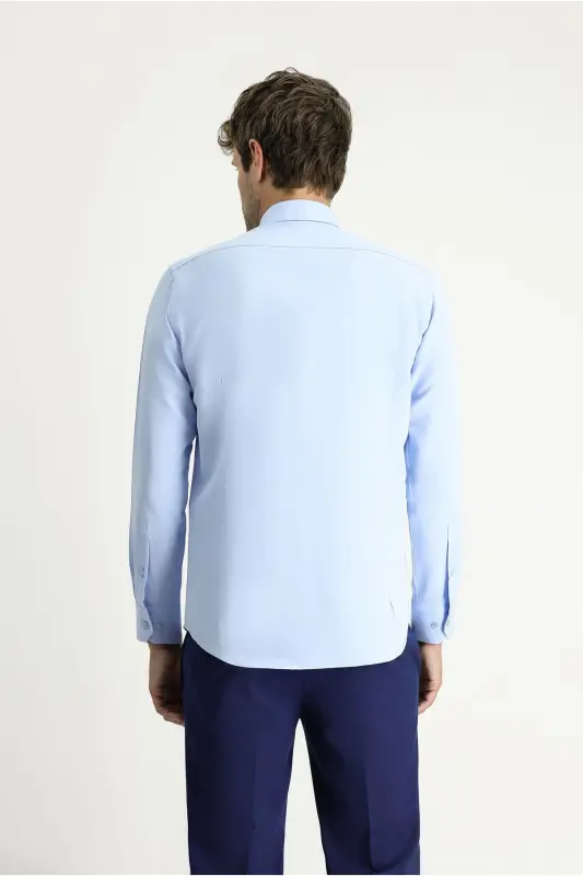 Uzun Kollu Slim Fit Dar Kesim Klasik Pamuklu Kolay Ütülenebilir Gömlek - Açık Mavi - 4