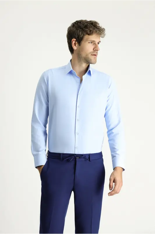 Uzun Kollu Slim Fit Dar Kesim Klasik Pamuklu Kolay Ütülenebilir Gömlek - Açık Mavi - KIĞILI