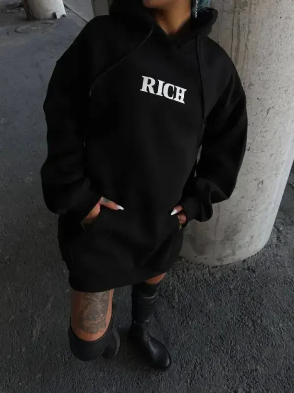 Uzun Qo'lli Kapüşonli Ko'krak Bosmali Sweatshirt - Qora - 1