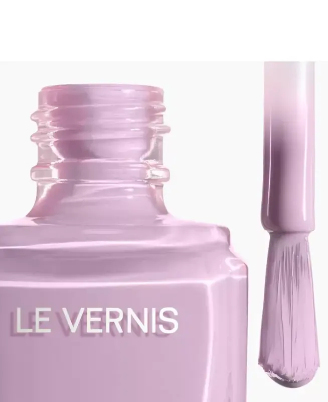Longwear Nail Colour-135 IMMORTELLE - 2